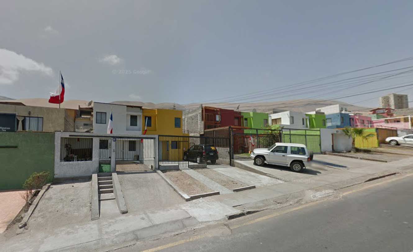 IQUIQUE Office thumbnail